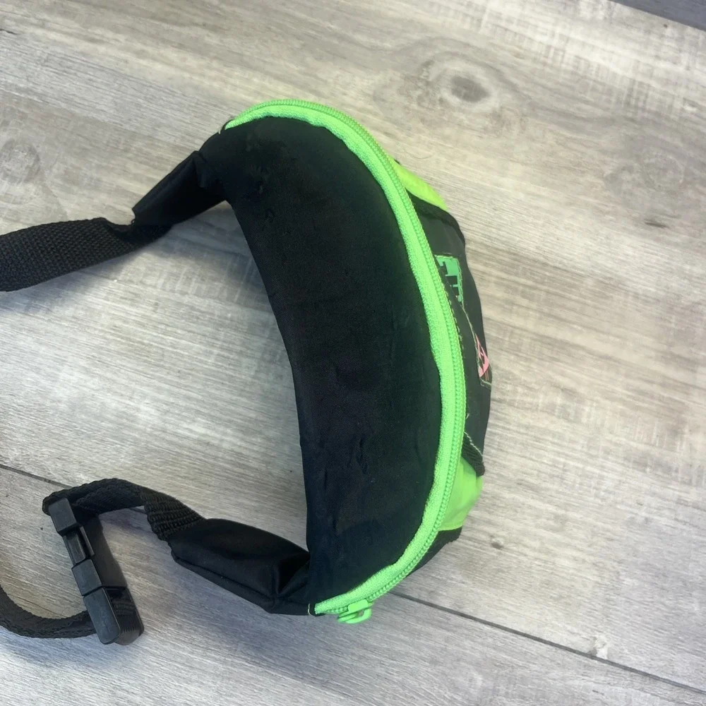 Jordache waist fanny